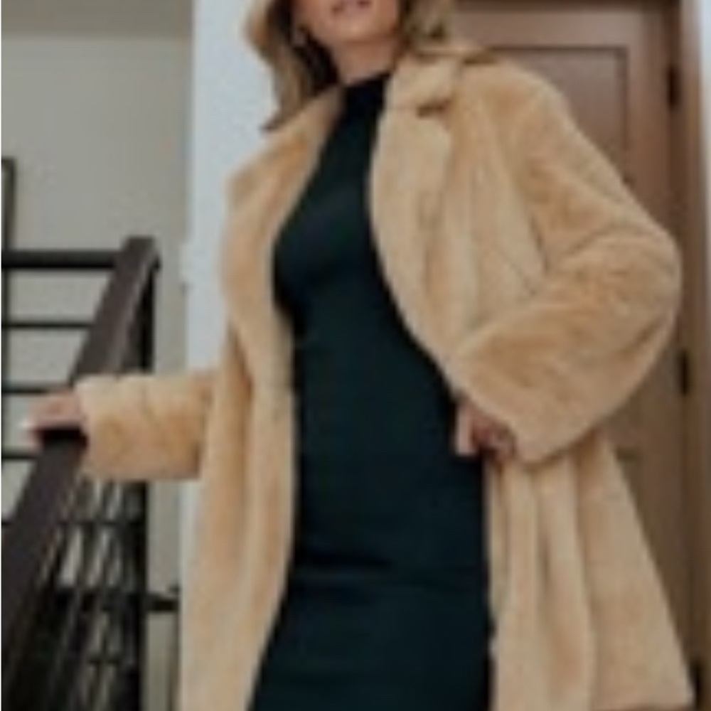 Narla Faux Fur Coat -Oatmeal